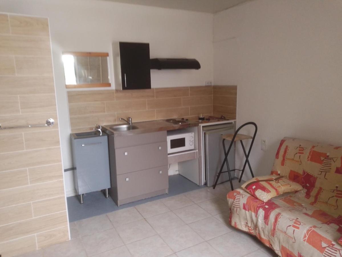 Appart Hotel Avec Jardin Cuers Dış mekan fotoğraf